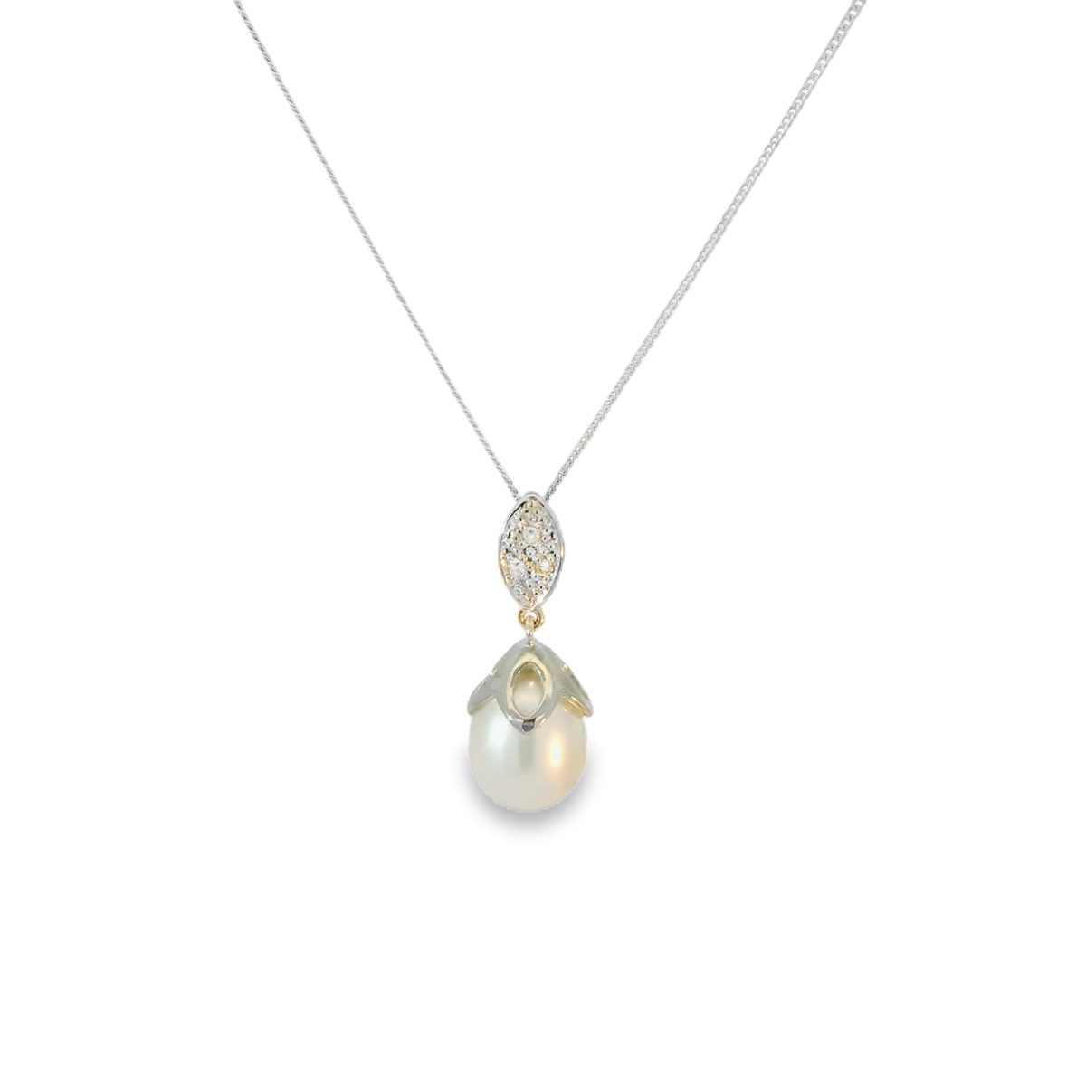 Diamond White Pearl Pendant